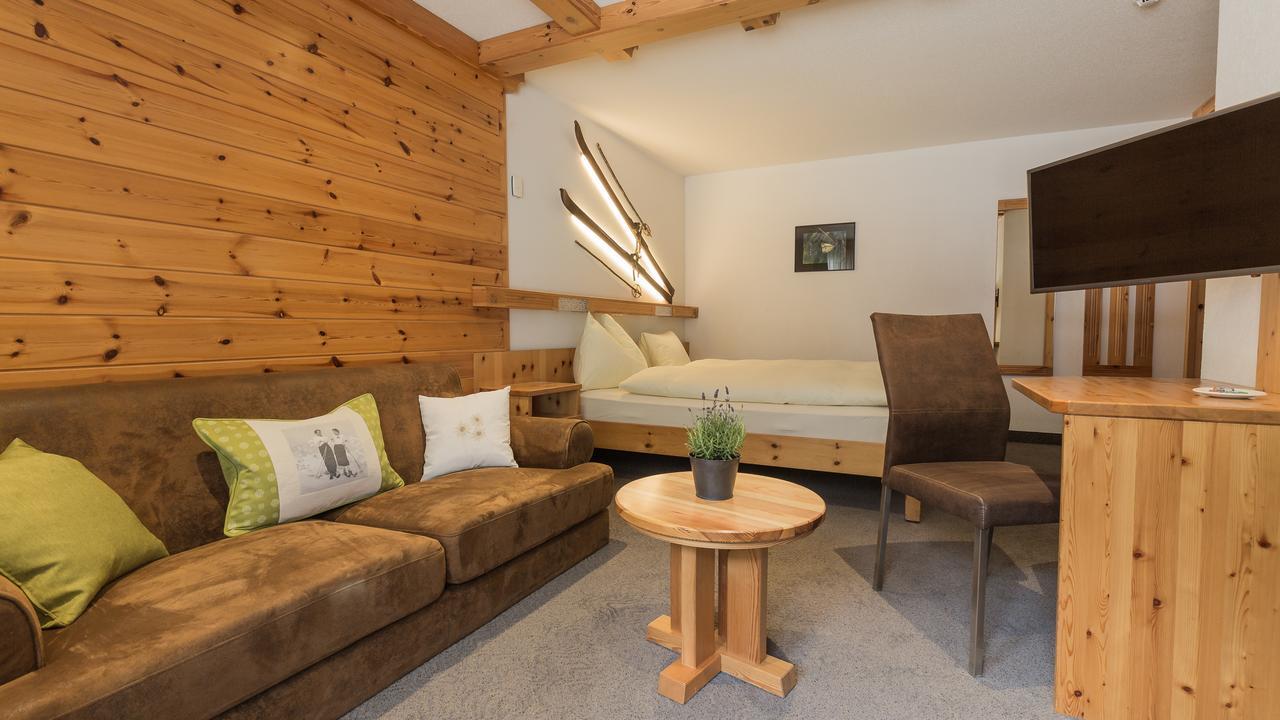 فندق Ambiente Mountain Style Saas Fee المظهر الخارجي الصورة