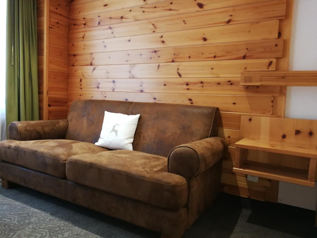 فندق Ambiente Mountain Style Saas Fee المظهر الخارجي الصورة