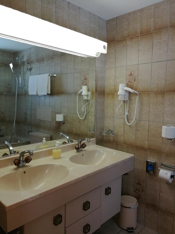 فندق Ambiente Mountain Style Saas Fee المظهر الخارجي الصورة